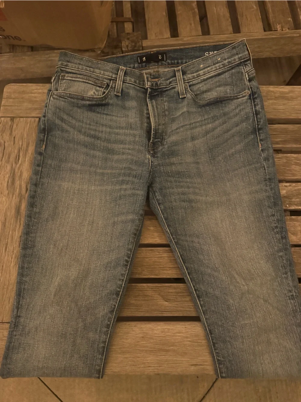 Madewell Men’s Skinny Jeans in Medium Blue Wash